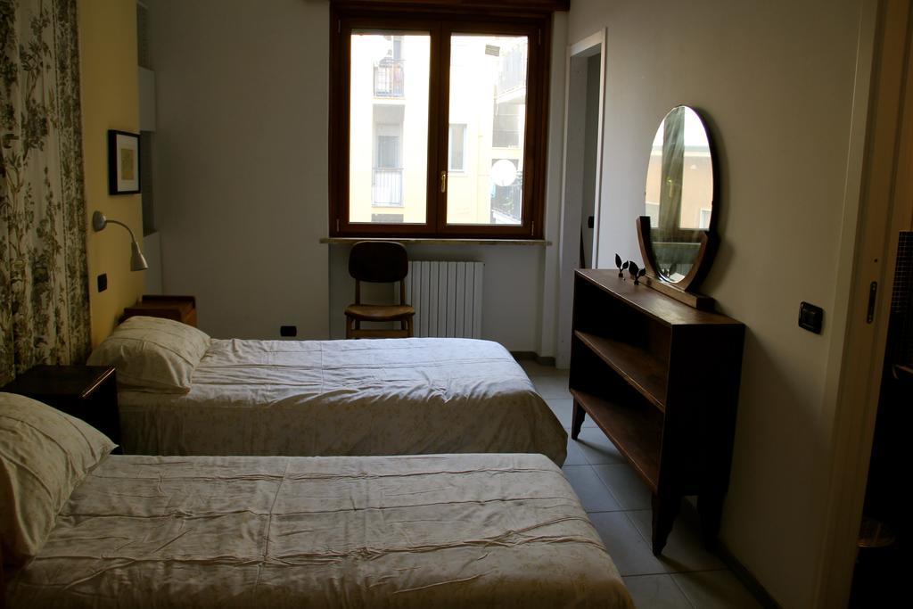 B&B Giacosa Milão Quarto foto